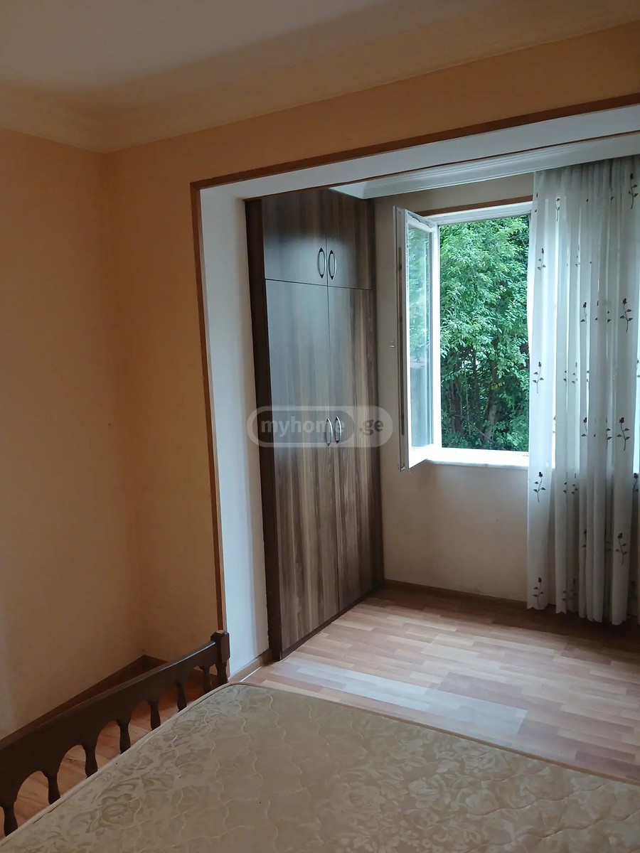 ბუხაიძის ქ.  - 2 rooms