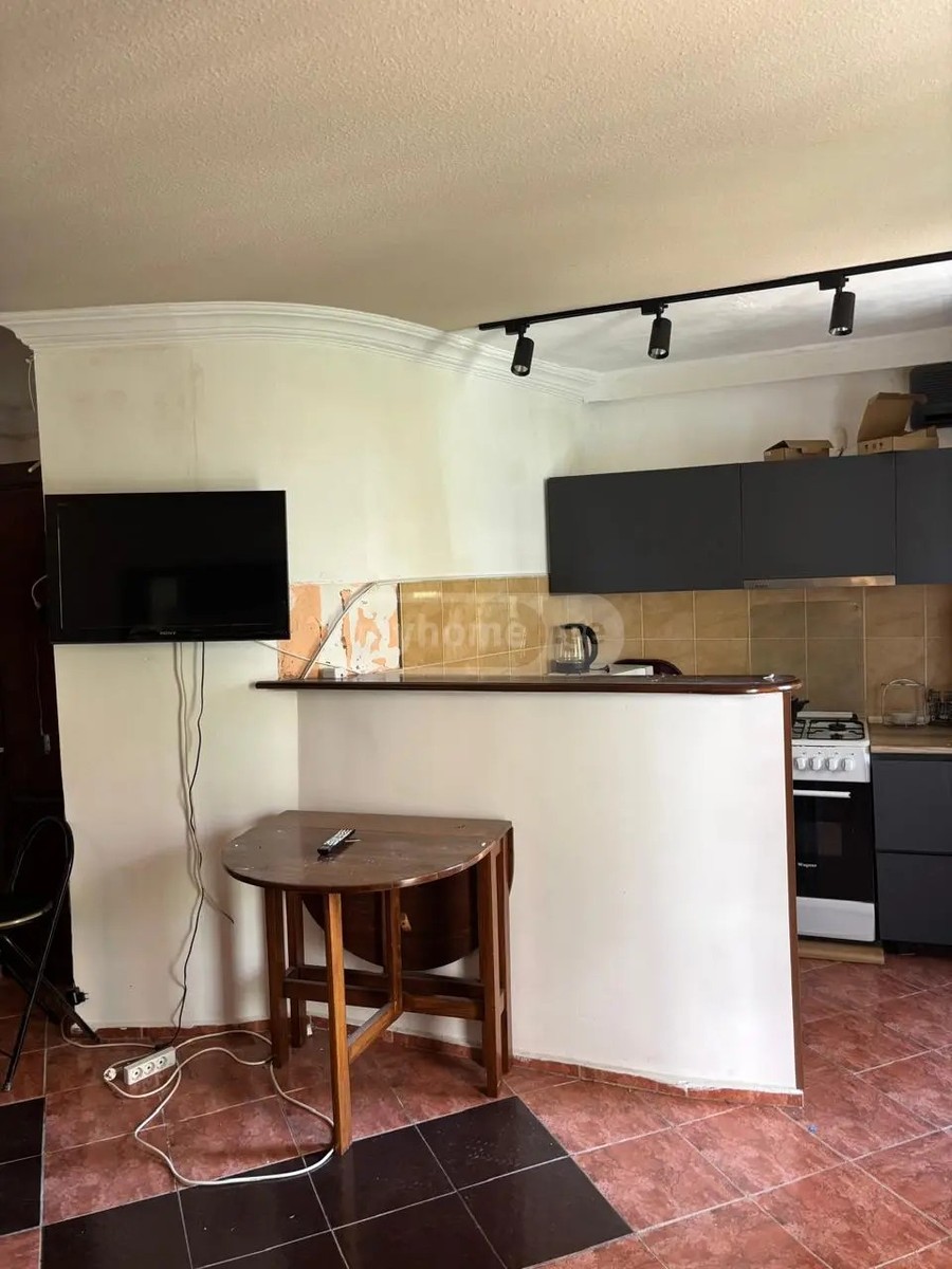 ფარნავაზ მეფის ქ. 105 - 1 rooms