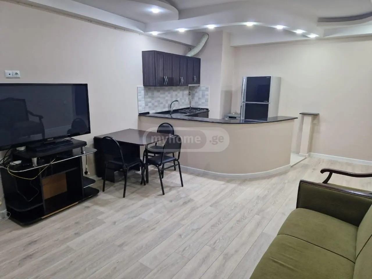 რუსთაველის ქ. 35 - 2 rooms
