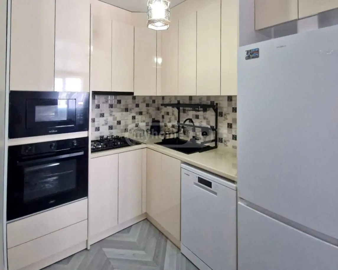 ანგისის ქ. 20 - 3 rooms