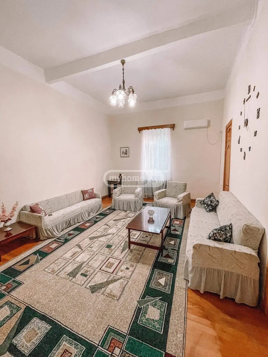 ვაჟა-ფშაველას ქ. 0 - 3 rooms