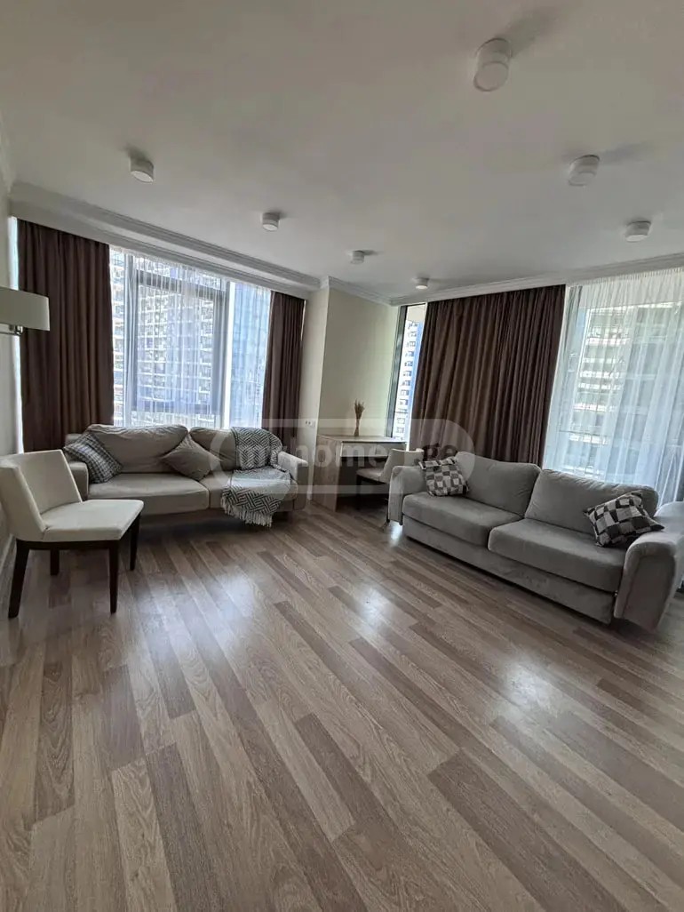 ლეხ და მარია კაჩინსკების ქუჩა 6 - 2 rooms