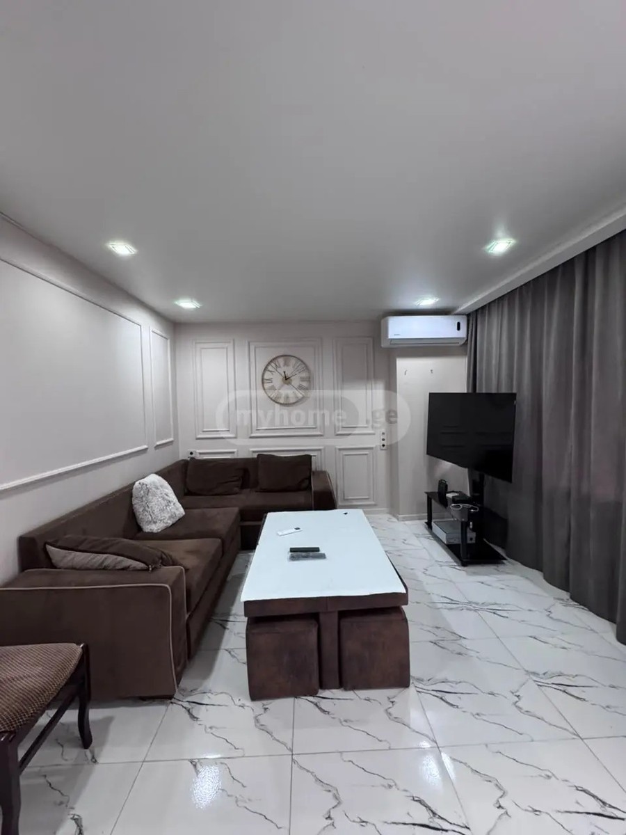 ვაჟა-ფშაველას ქ. 53 - 4 rooms