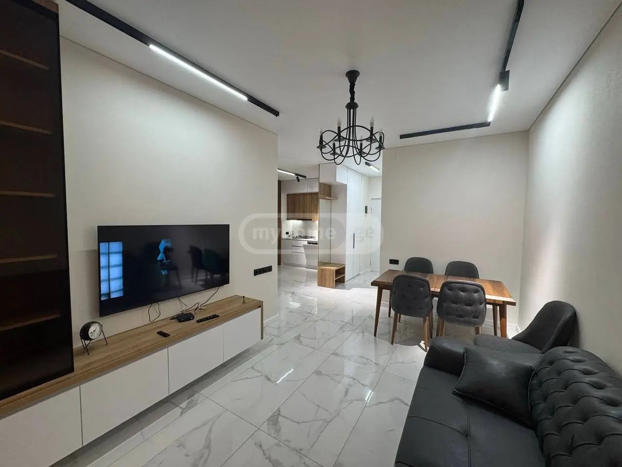 ლეონიძის ქ. 17 - 2 rooms