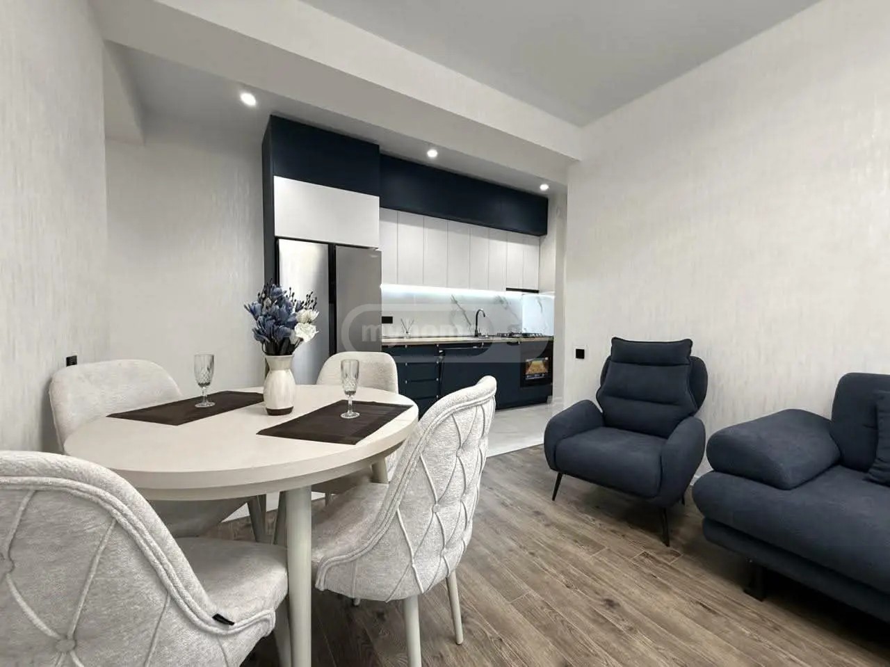 ნინო აბაშიძე-ორბელიანის ქუჩა 4 - 3 rooms