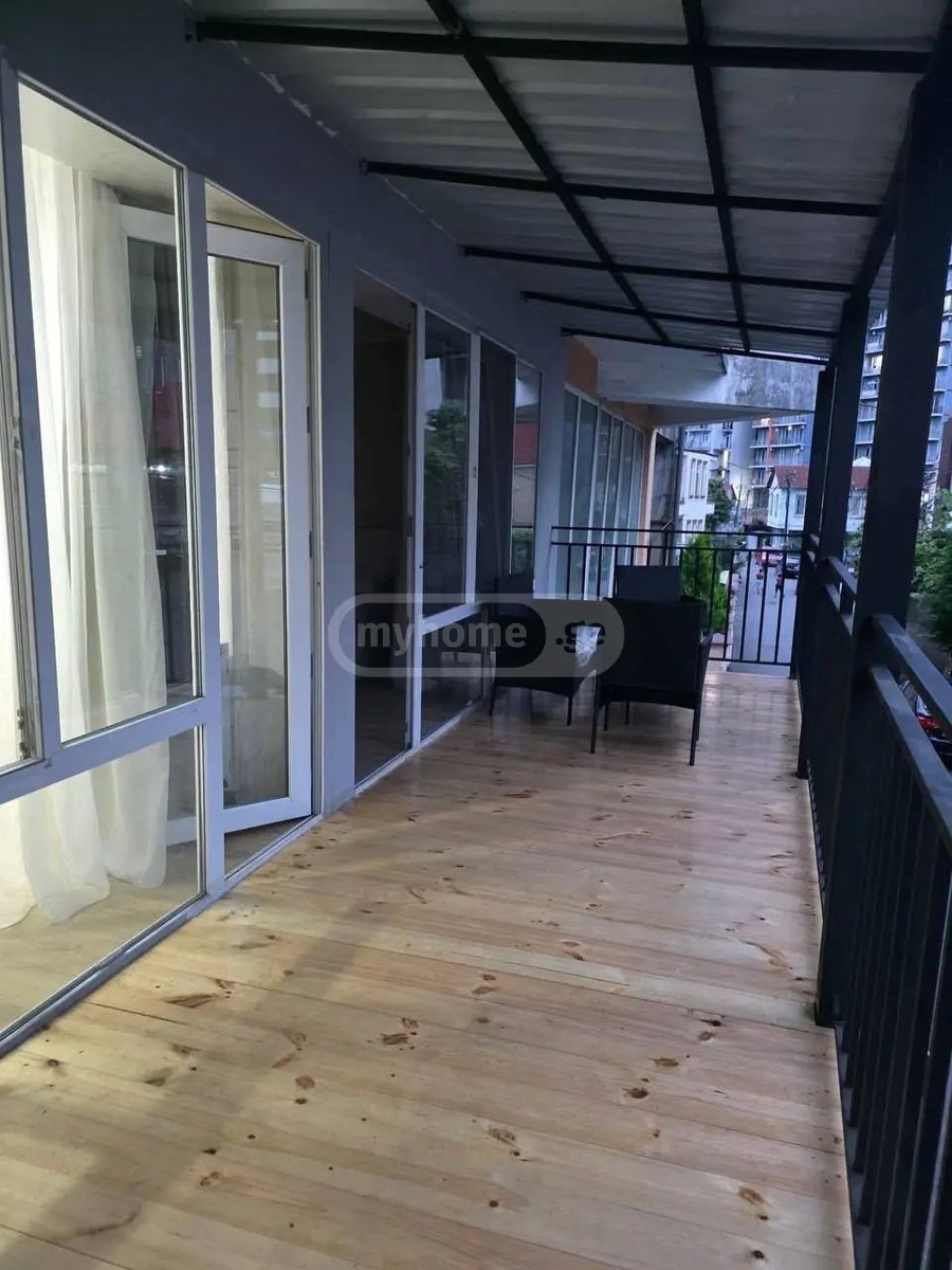 ანგისის ქ.  - 3 rooms