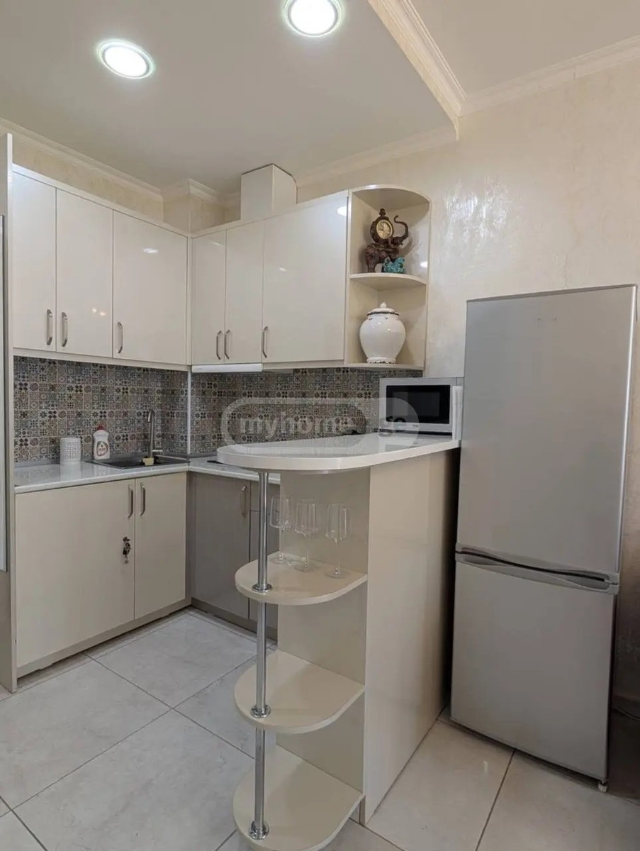 ინასარიძის ქ. 6 - 3 rooms
