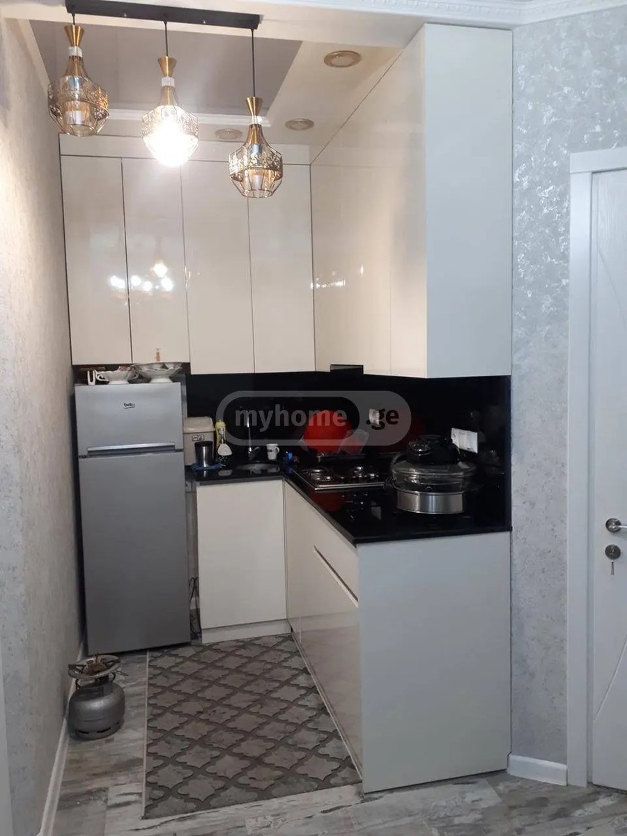 ბაგრატიონი პ. შეს. 208 - 3 rooms