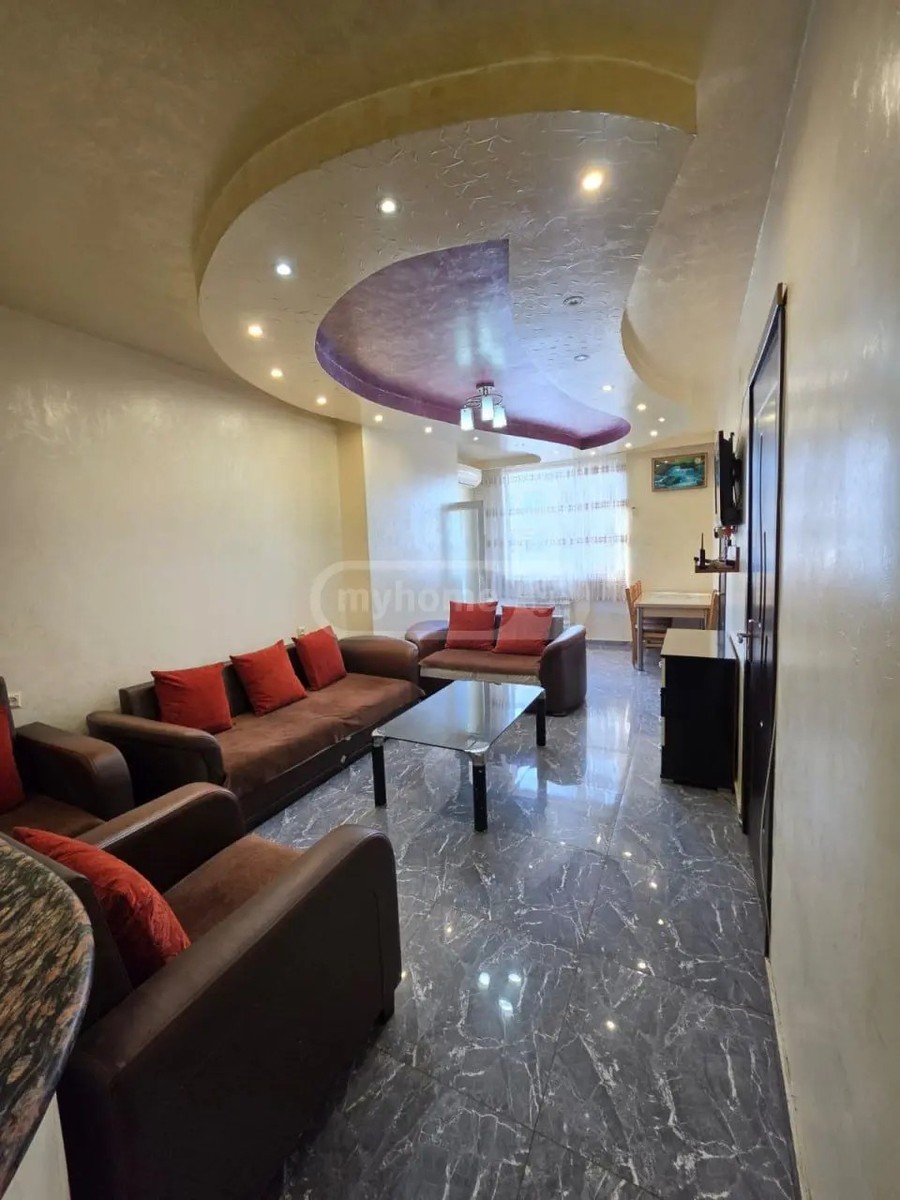 აბუსერიძე ტ. ქ. 49 - 3 rooms