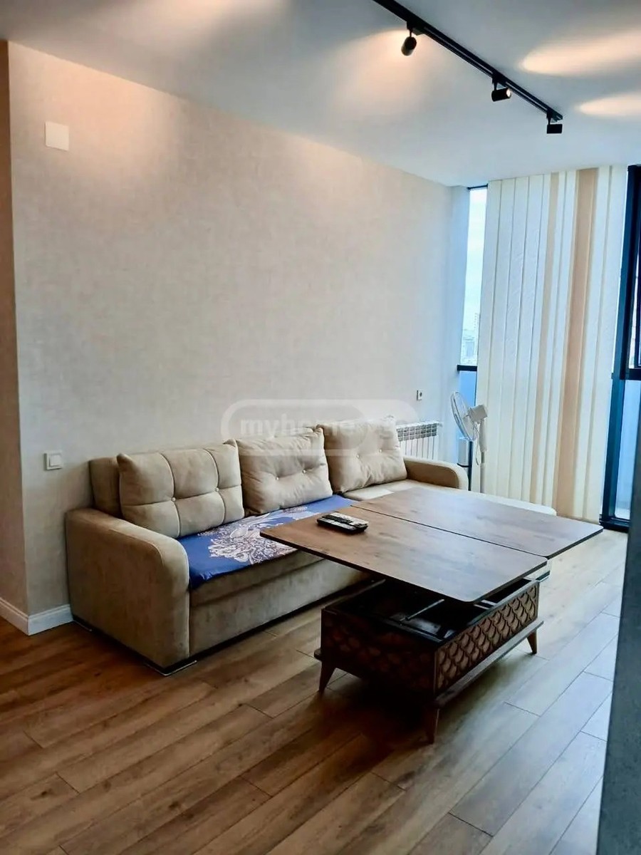 შარტავა ჟ. ქ. 32 - 3 rooms