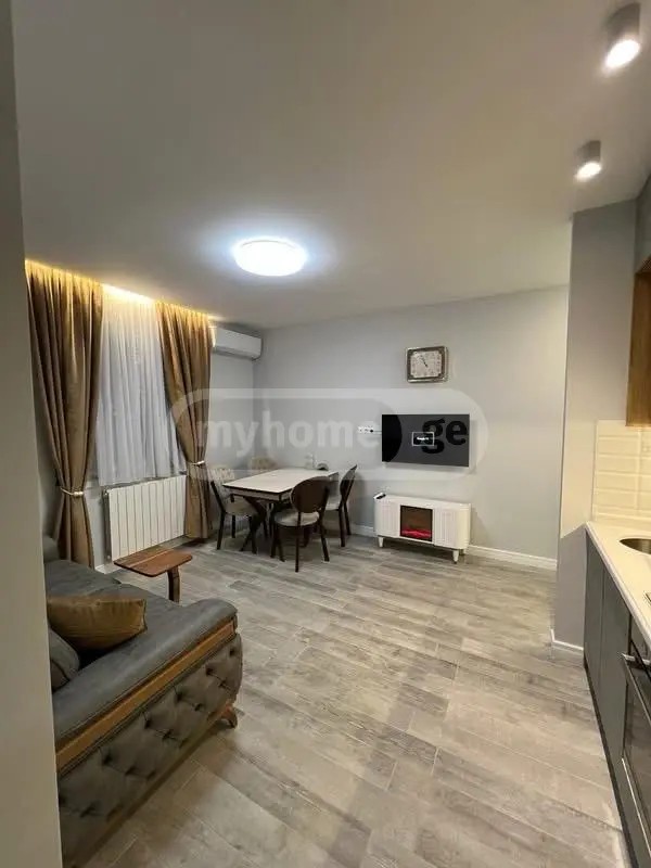 ვარშანიძე მ. ქ. 111 - 3 rooms
