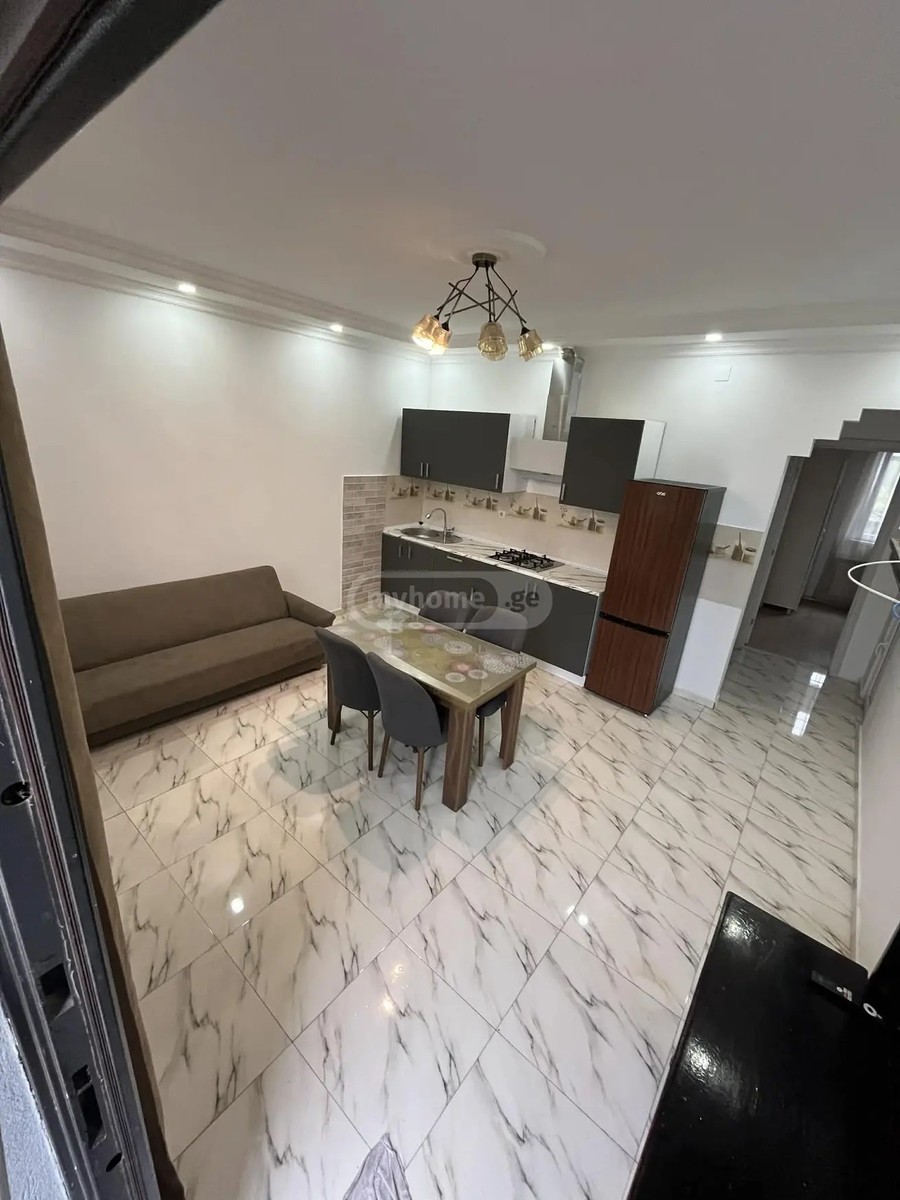 ფრიდონ ხალვაშის გამზირი - 3 rooms