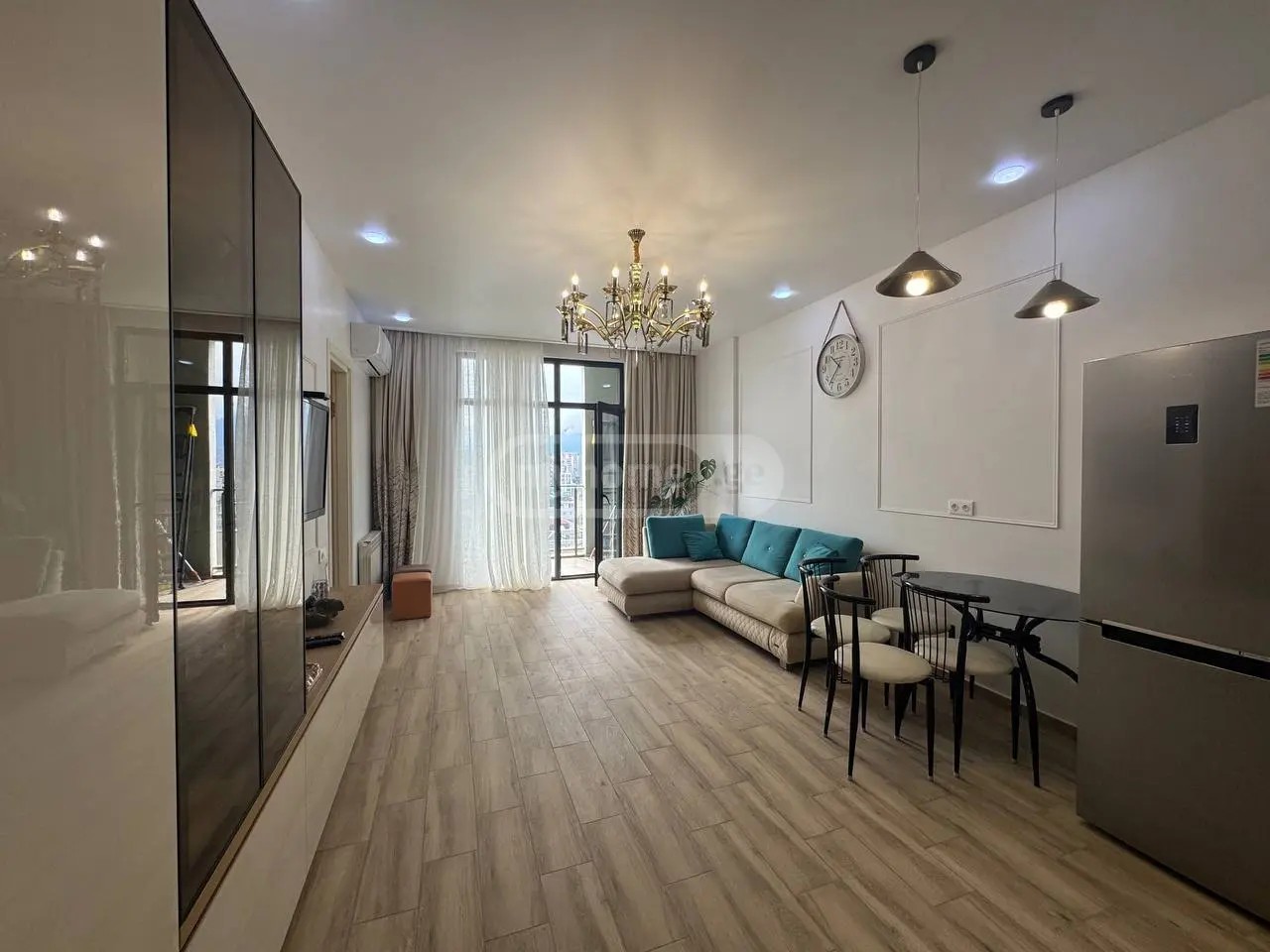 ბაგრატიონის ქუჩა 198 - 3 rooms