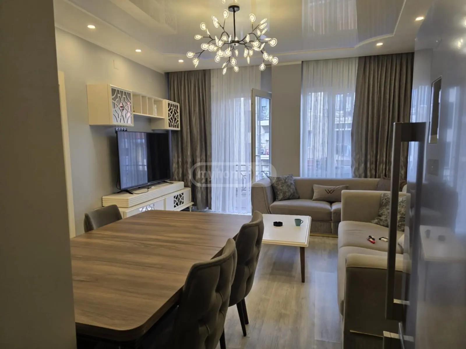ჭავჭავაძე ი. ქ. 4 - 3 rooms