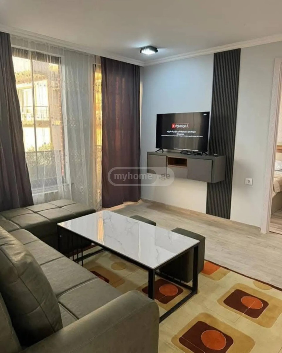 აეროპორტის გზატკეცილი  - 3 rooms