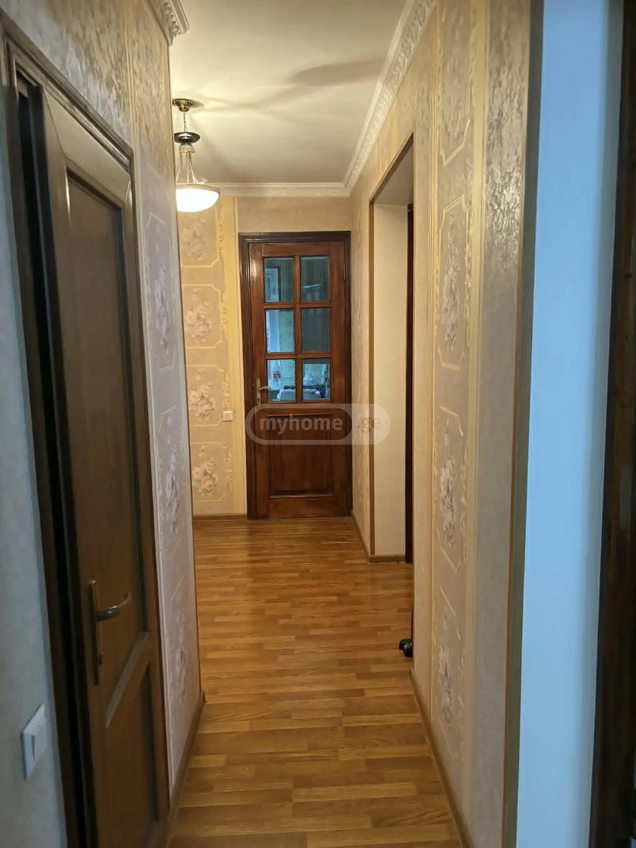 გლდანი - VII მ/რ  - 5 rooms