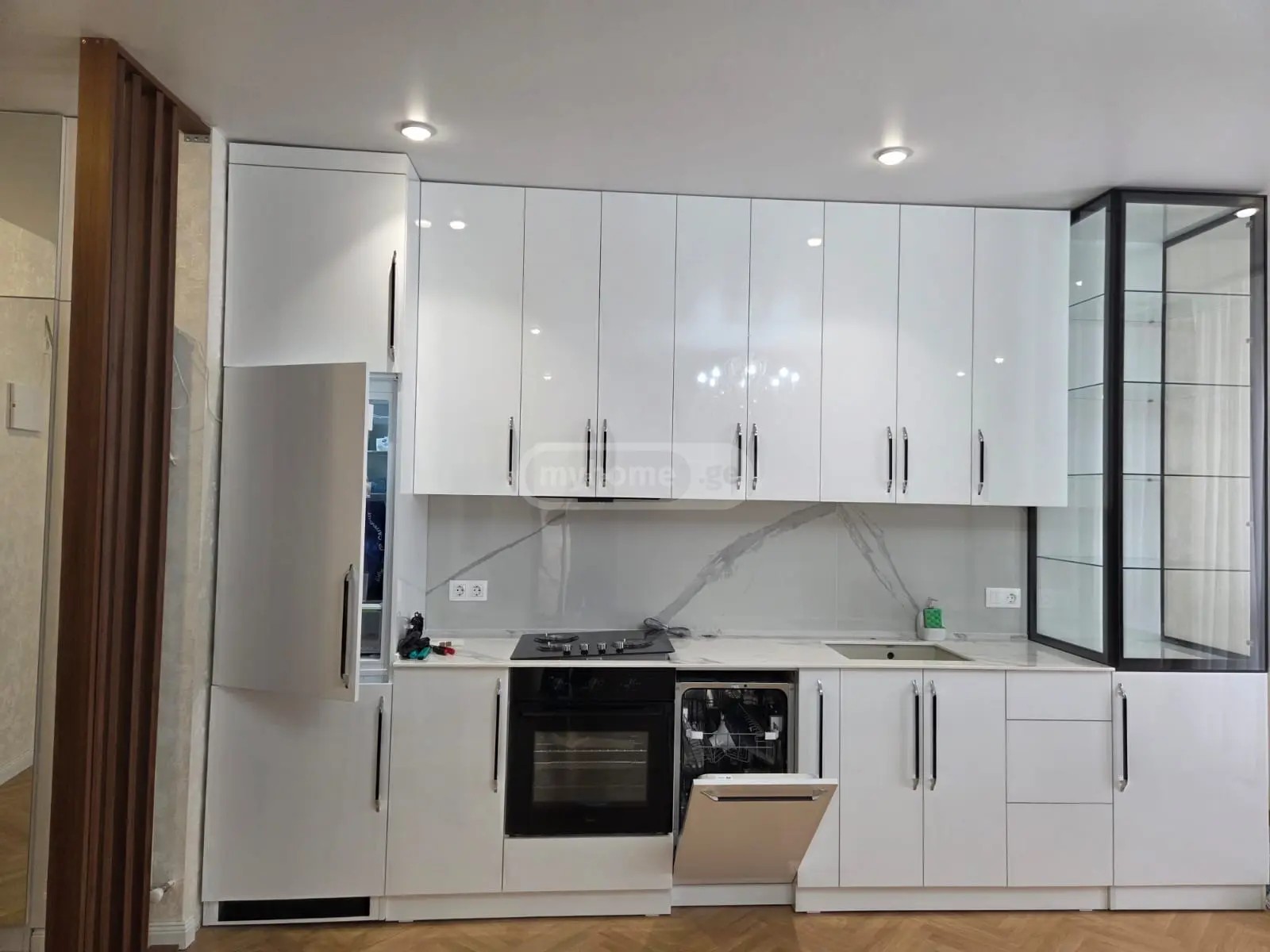 ეულის ქ.  - 3 rooms