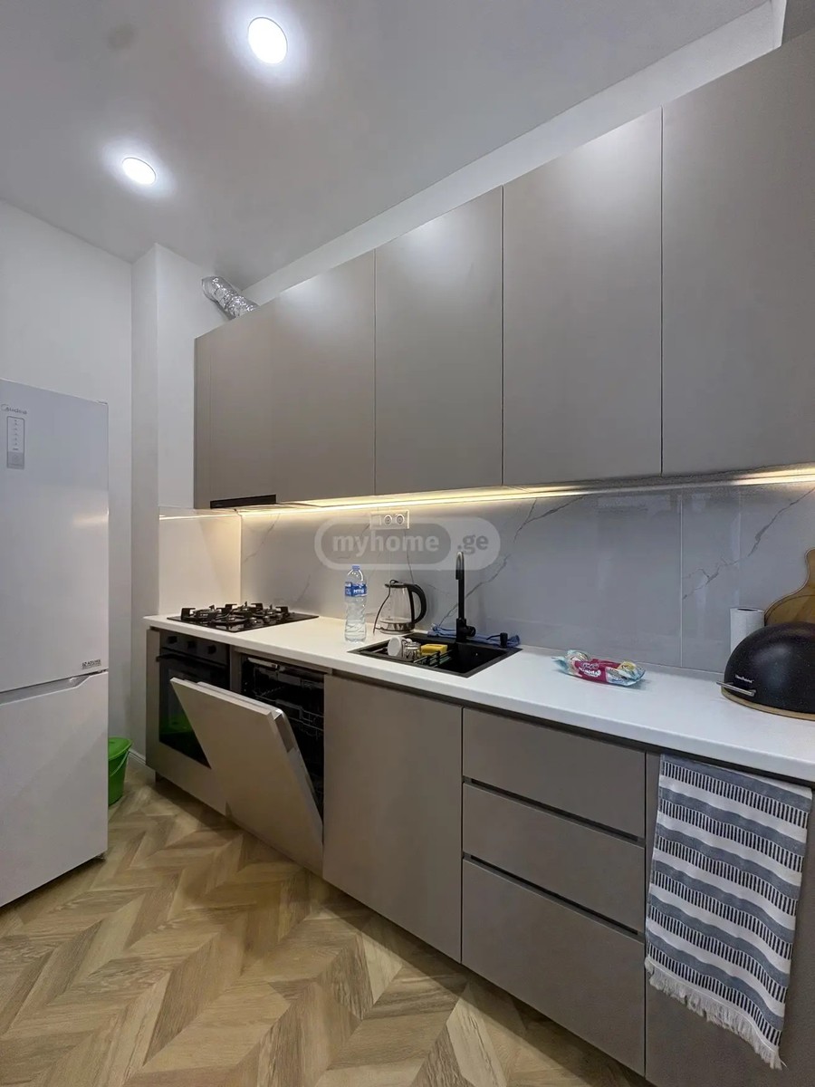 დავარის ქ. 50 - 3 rooms