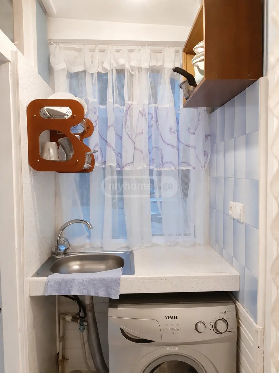 რურუა პ. ქ. 3 - 1 rooms