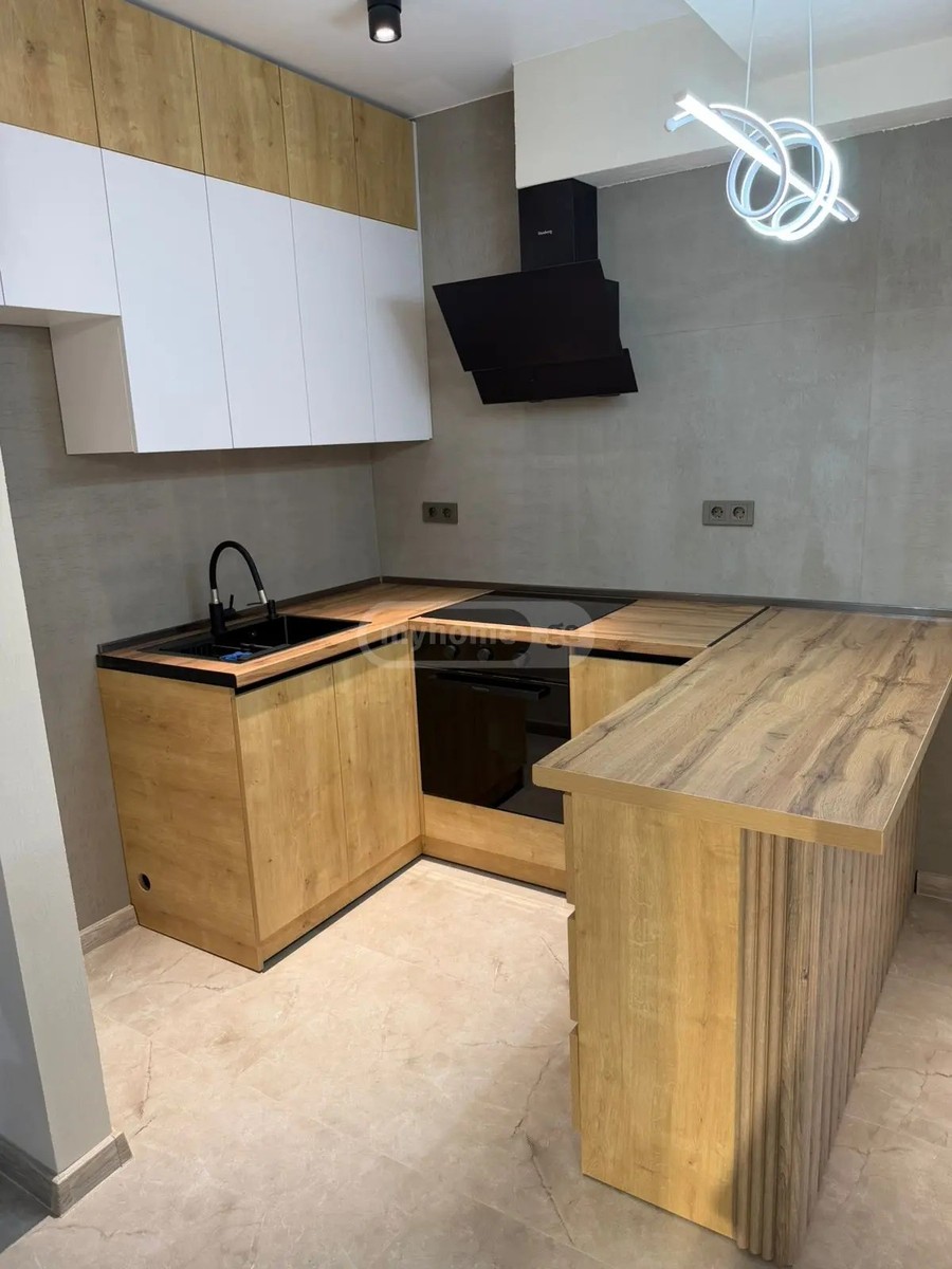ვარაზი ა. ქ. 99 - 3 rooms