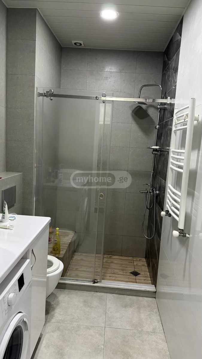 ბაგრატიონის ქუჩა 129 - 3 rooms