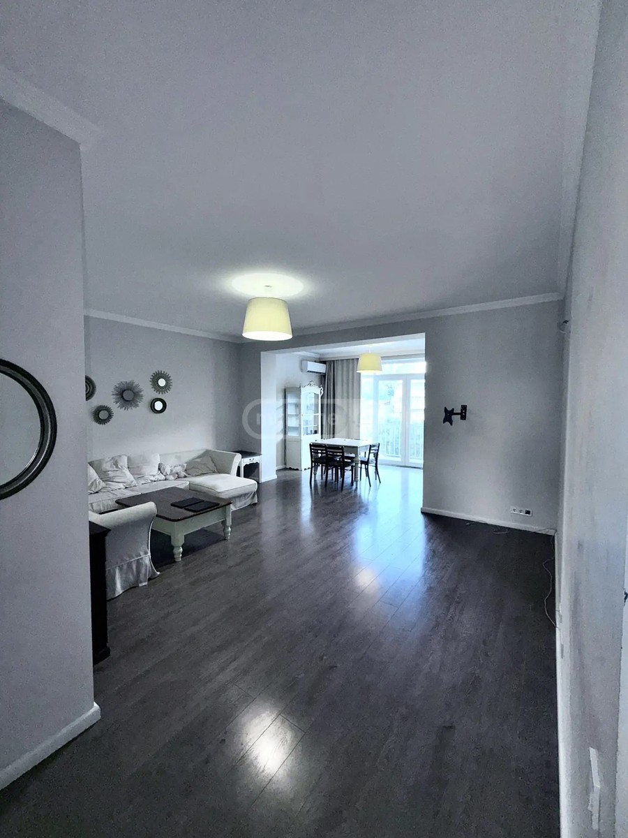 მცხეთის ქ. 8 - 4 rooms