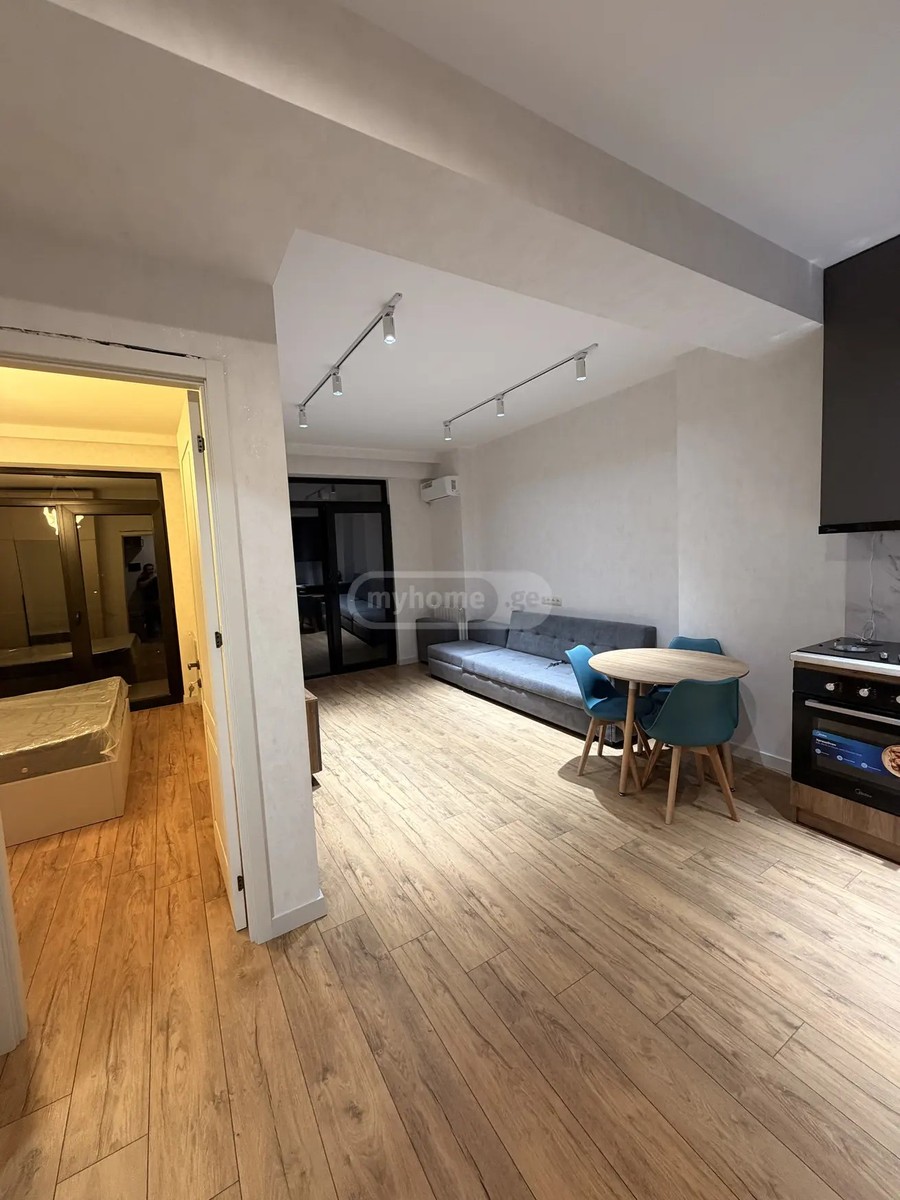 დავარის ქ. 38 - 2 rooms