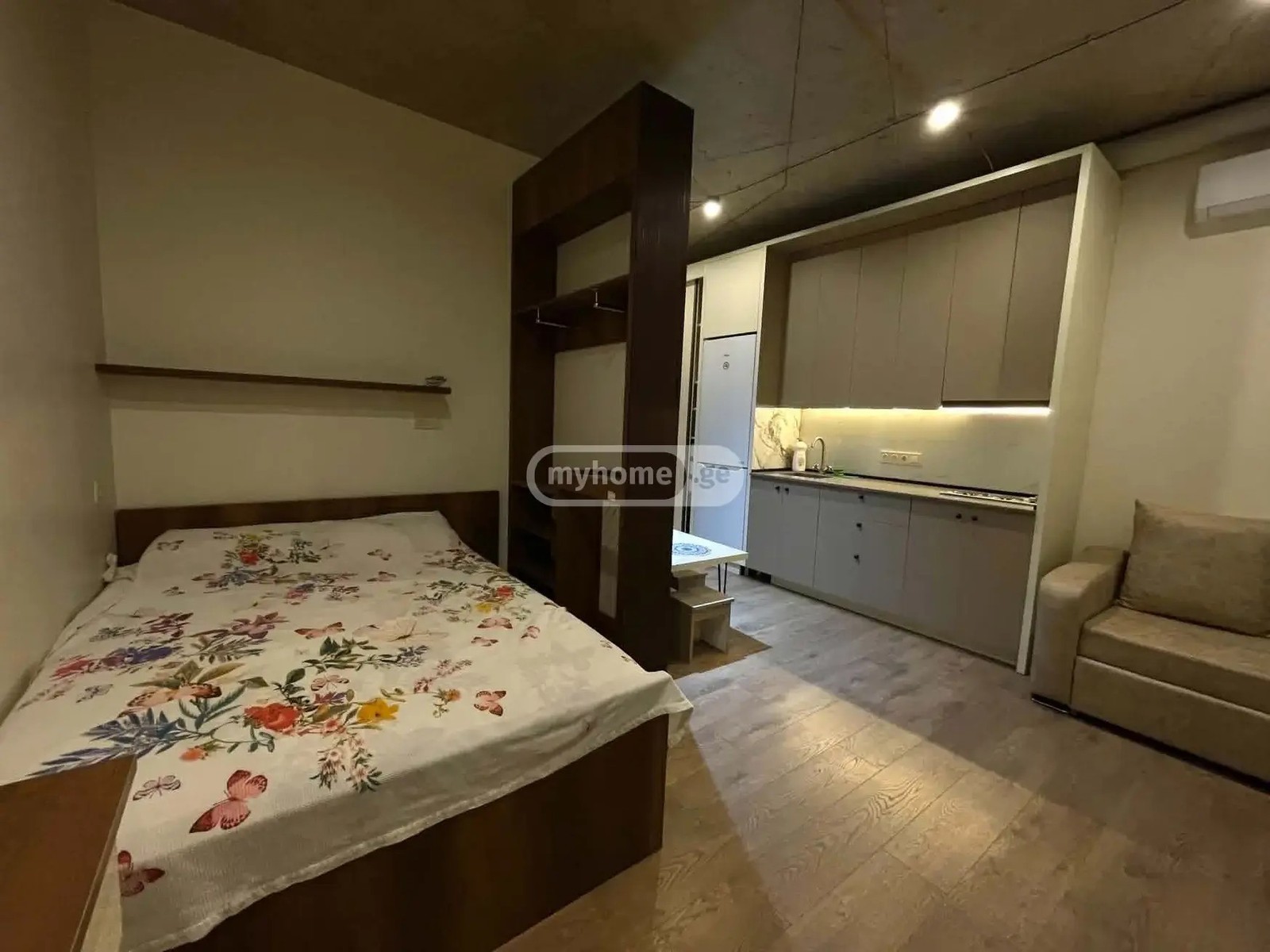 ანწუხელიძე გ. ქ. 1 - 1 rooms