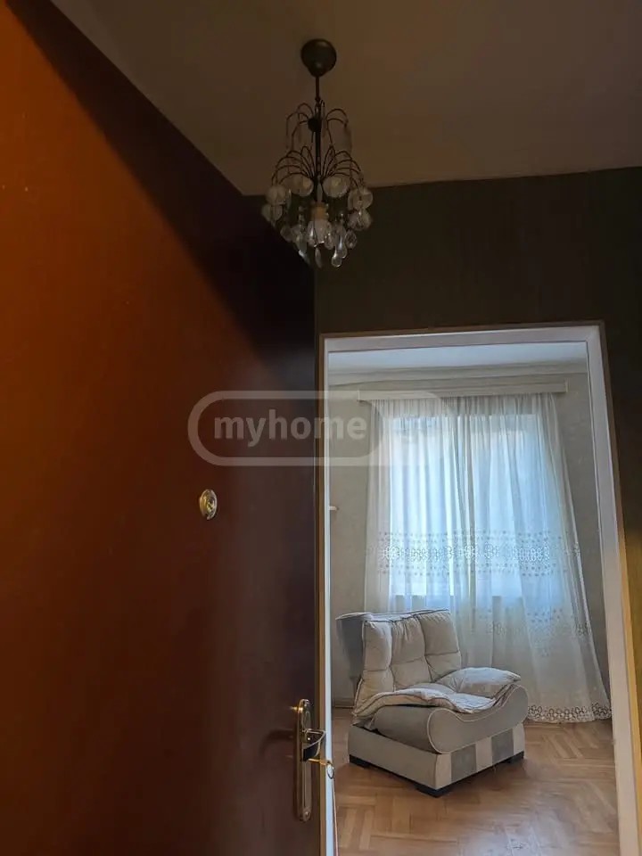 ბუხაიძის ქ.  - 1 rooms