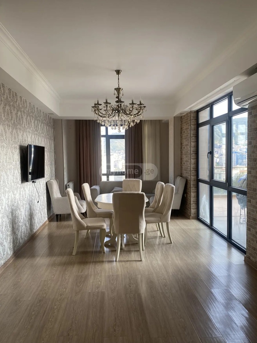 ბოჭორიშვილის ქ. 4 - 4 rooms