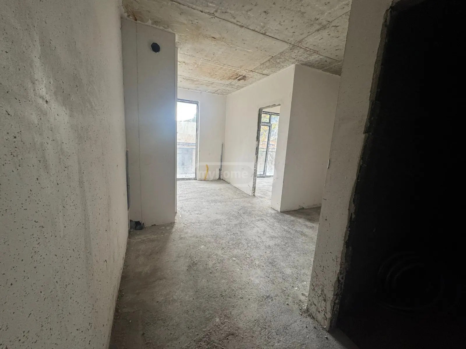 ბროწეულის ქ. 3 - 2 rooms