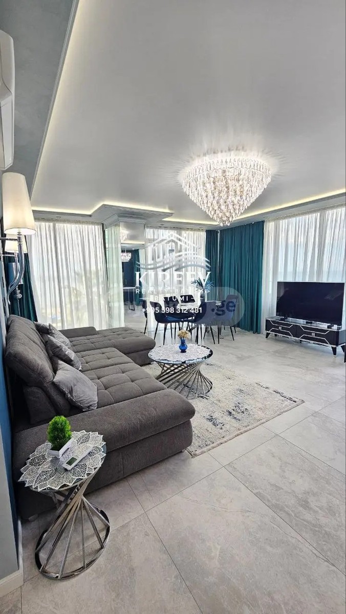 ლეხ და მარია კაჩინსკების ქუჩა 8 - 2 rooms