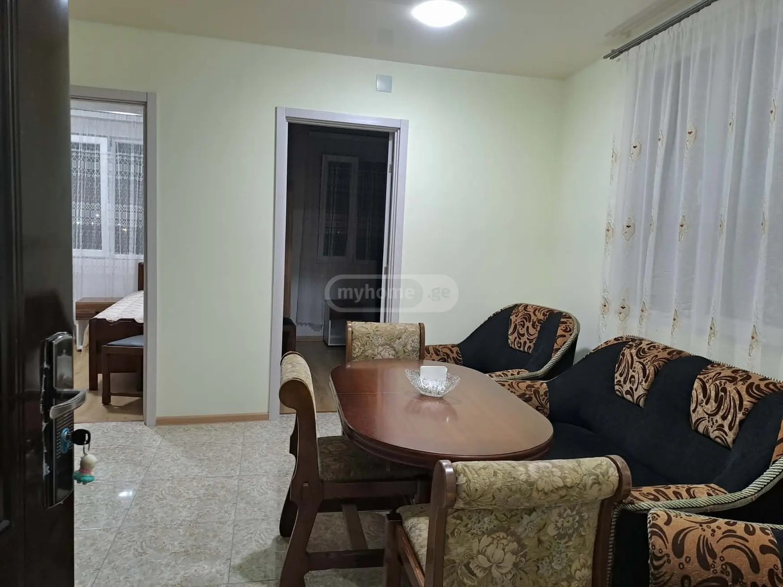 მესხი ს. ქ. 99 - 3 rooms