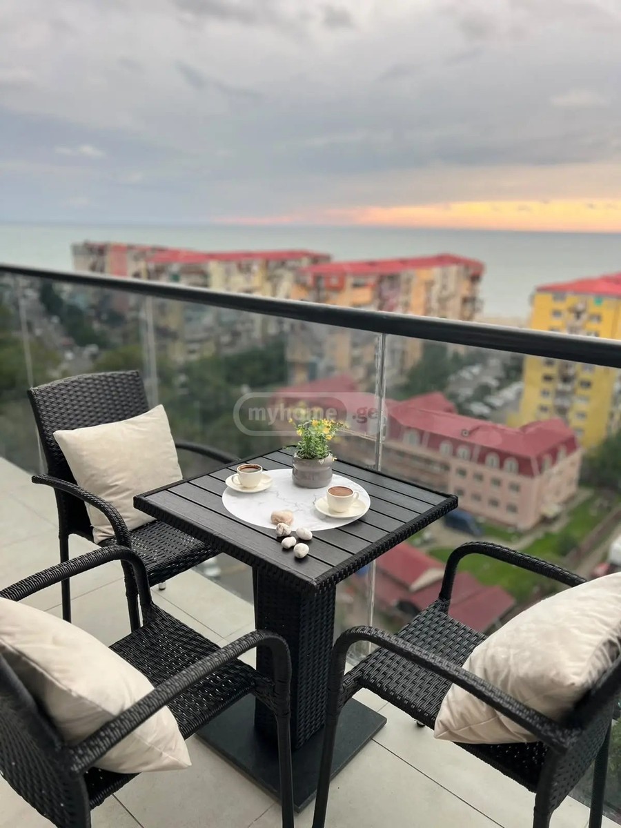 დ. მამულაძე 19 - 3 rooms