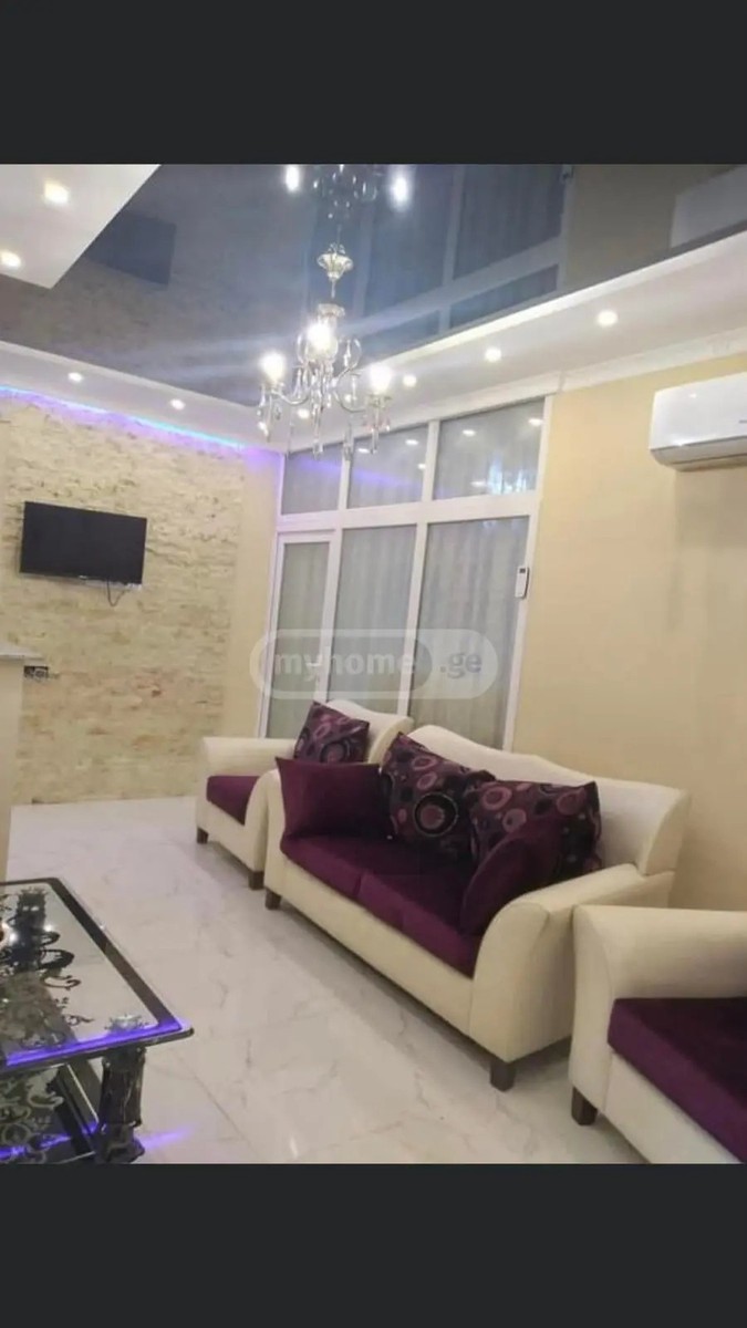 ანგისის ქ. 13 - 3 rooms
