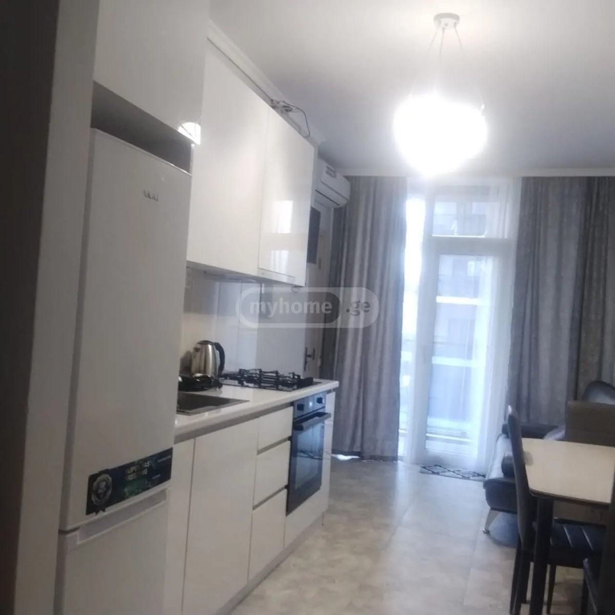 ანგისის 3 ჩიხი 10 - 2 rooms