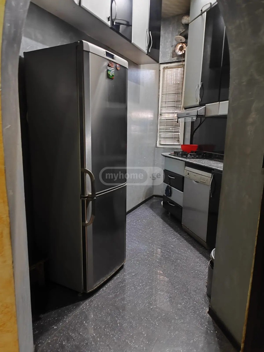 26 მაისის ქ.  - 2 rooms