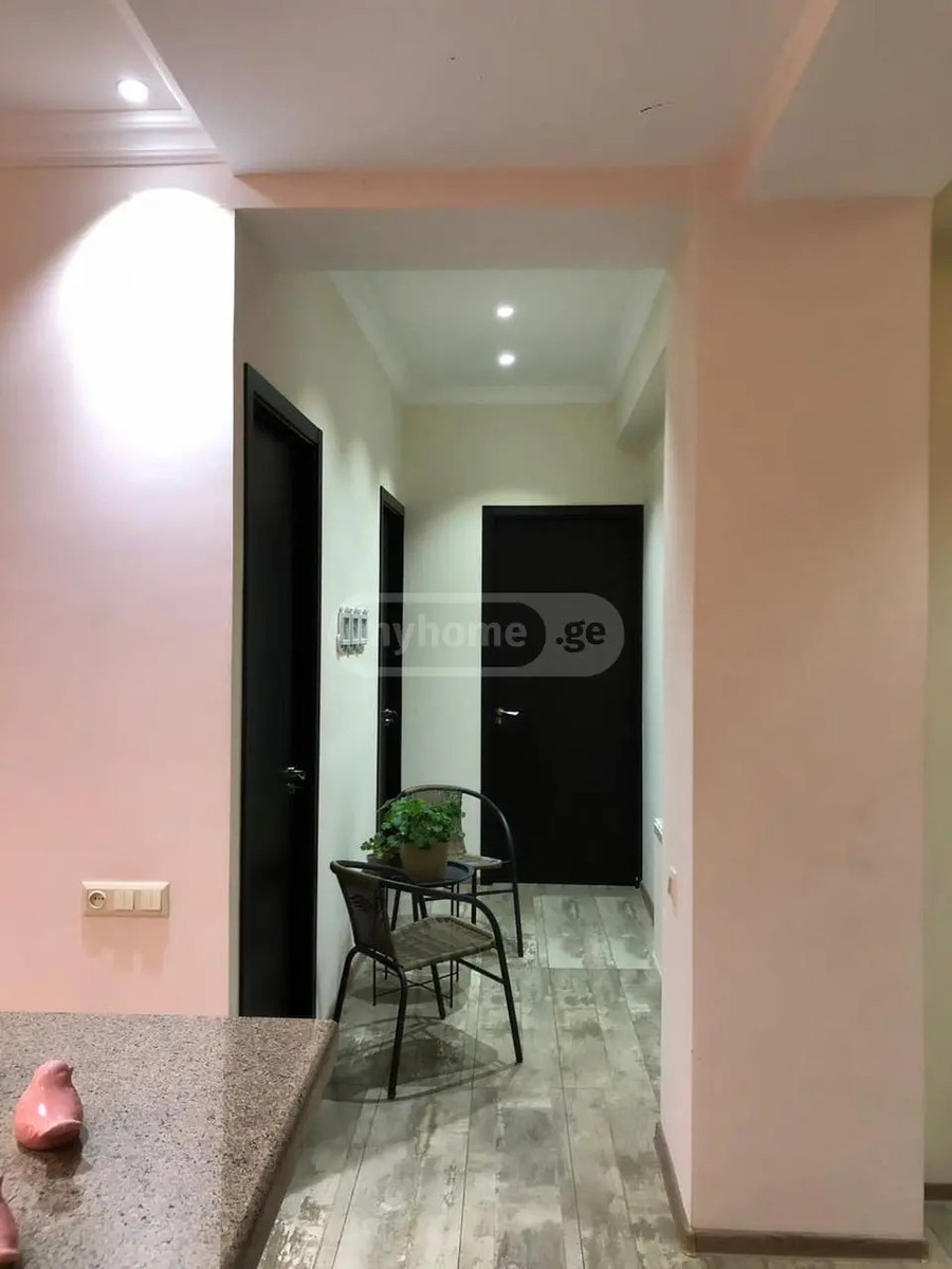 კრწანისის ქ. 25 - 4 rooms