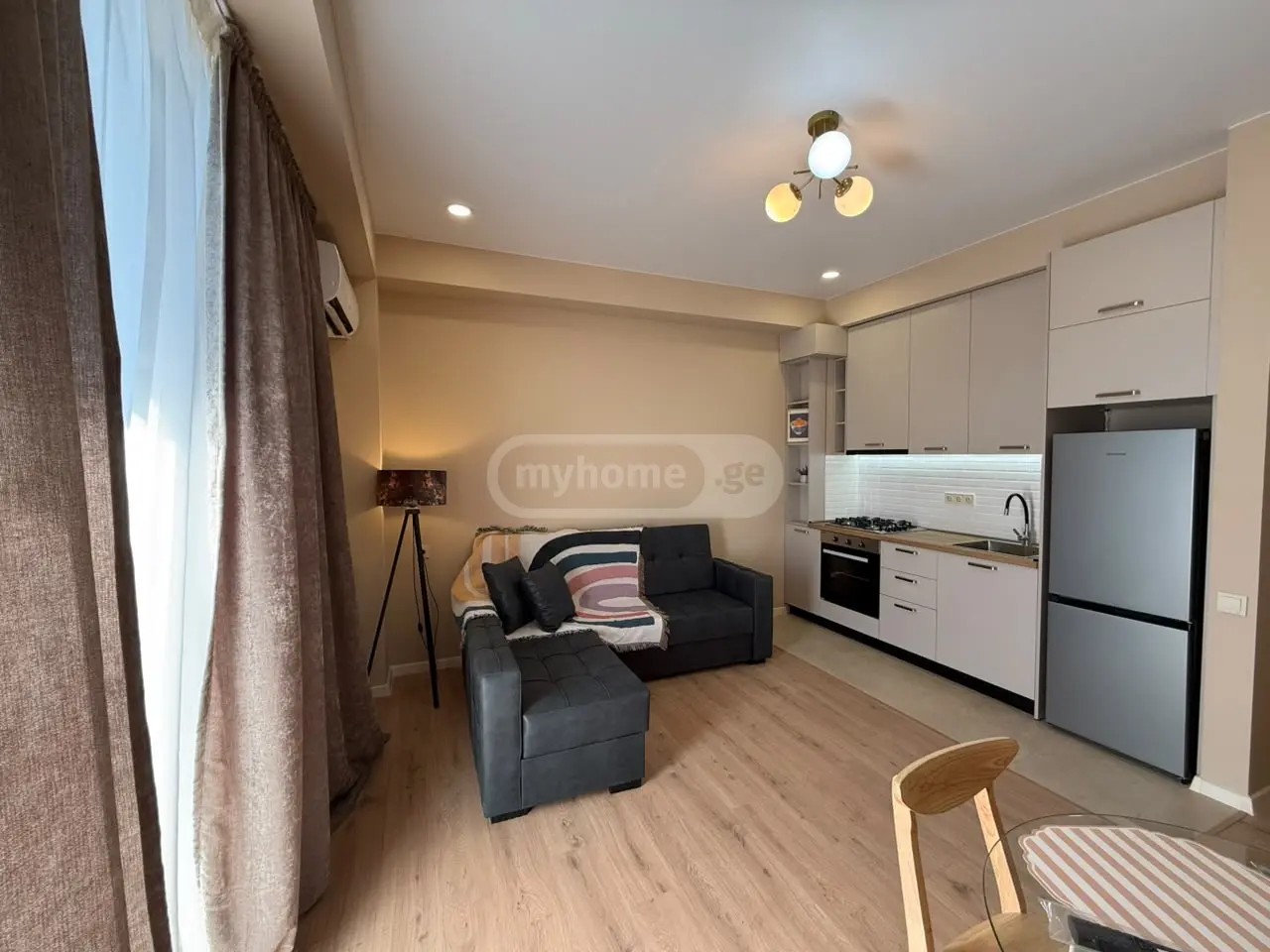 რკინიგზის ქ. 22 - 3 rooms