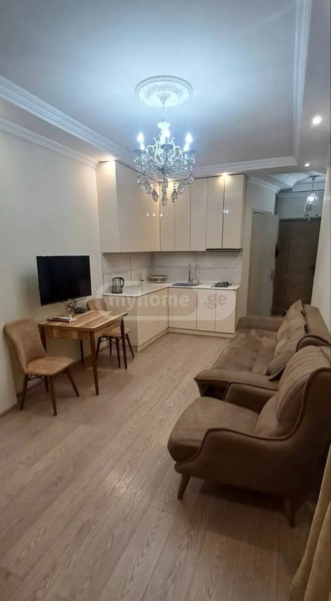 ლეონიძის ქ. 2 - 2 rooms