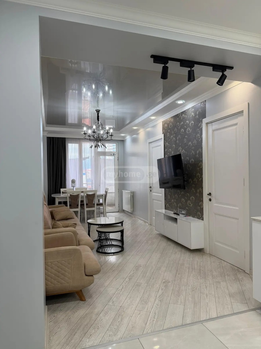 ანგისის ქ. 2 - 4 rooms