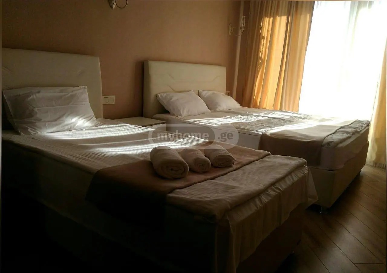 ნიჟარაძე რ. ქუჩა 18 - 1 rooms