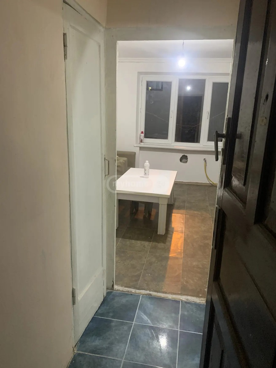 ჭიჭინაძე ბ. ქუჩა 10 - 1 rooms