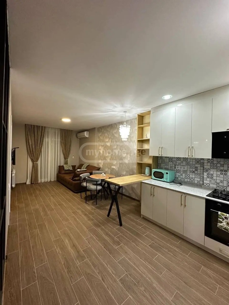 ტაძრის ქ. 22 - 3 rooms