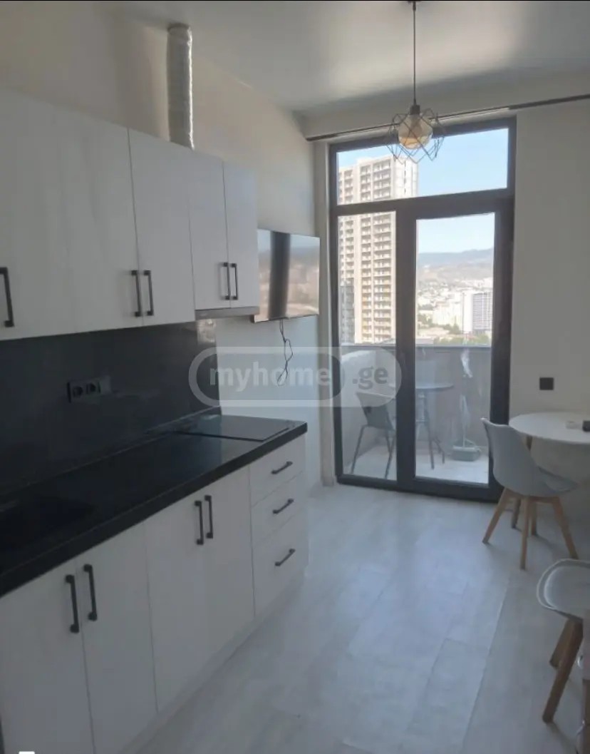ჭავჭავაძე ი. გამზირი 83 - 2 rooms