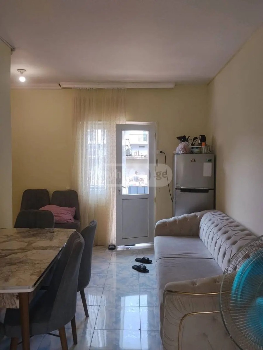 ფრიდონ ხალვაშის ქუჩა 4 - 2 rooms