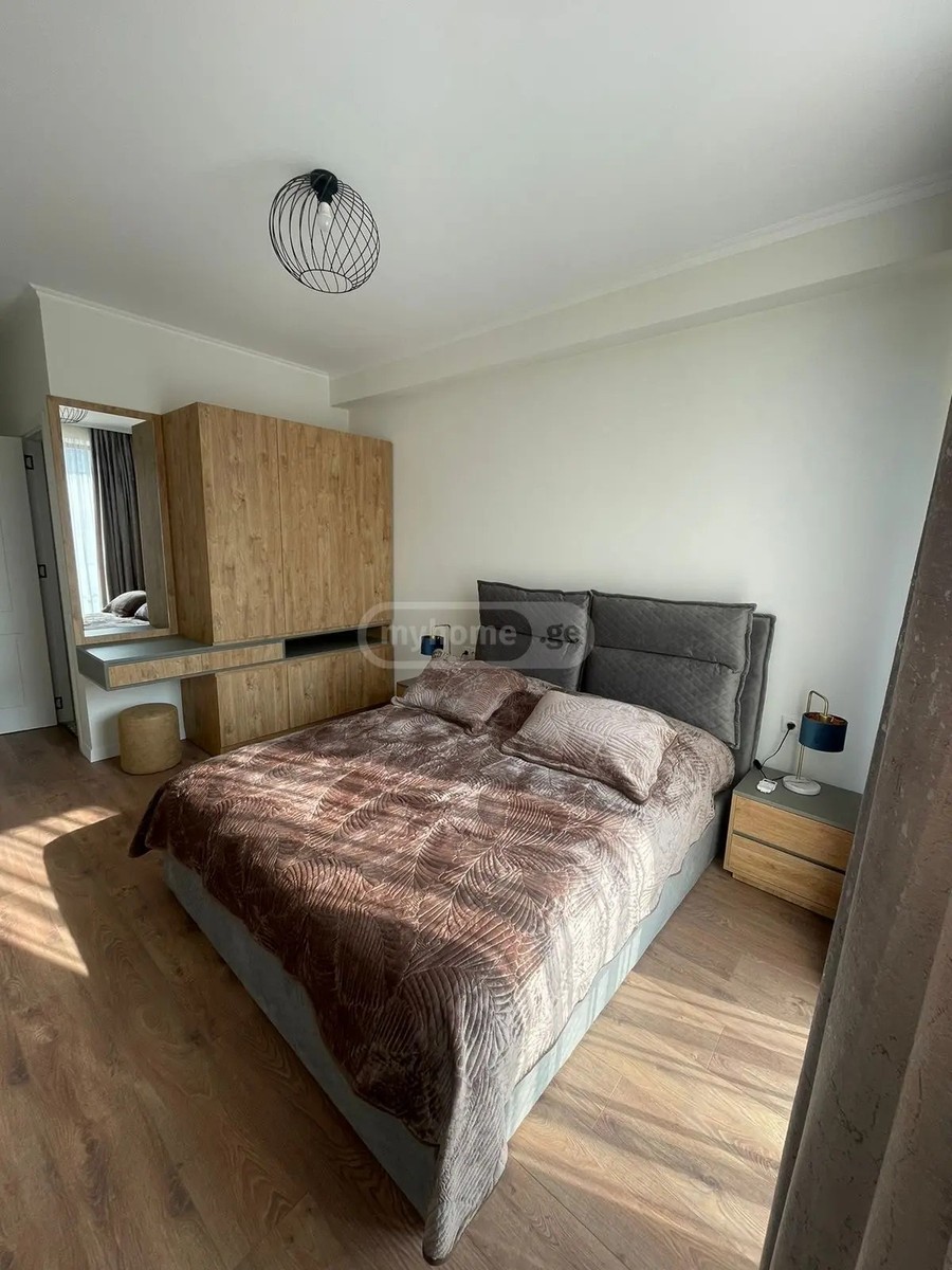 ჭავჭავაძე ი. გამზირი 37 - 2 rooms