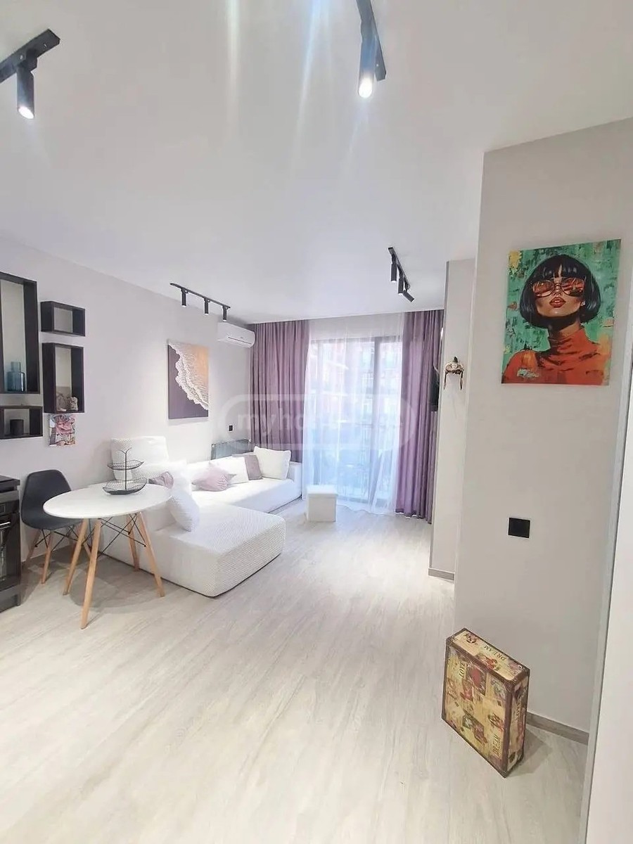 ანგისის II ჩიხი 10 - 2 rooms