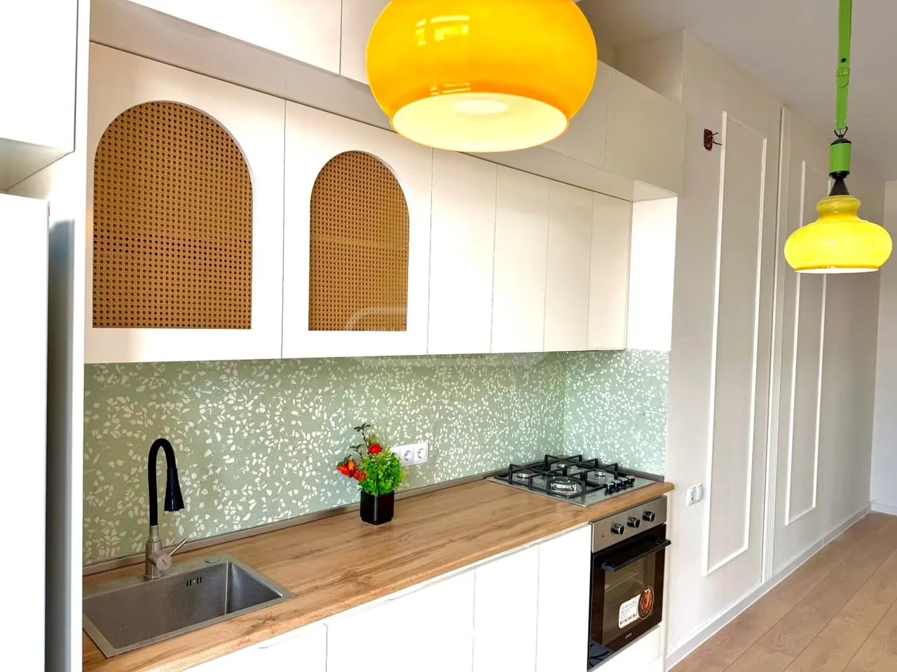 კათოლიკოს აბრამ I ქ. 17 - 2 rooms