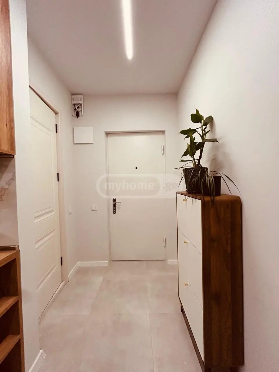 აღმაშენებლის ქ. 13 - 2 rooms